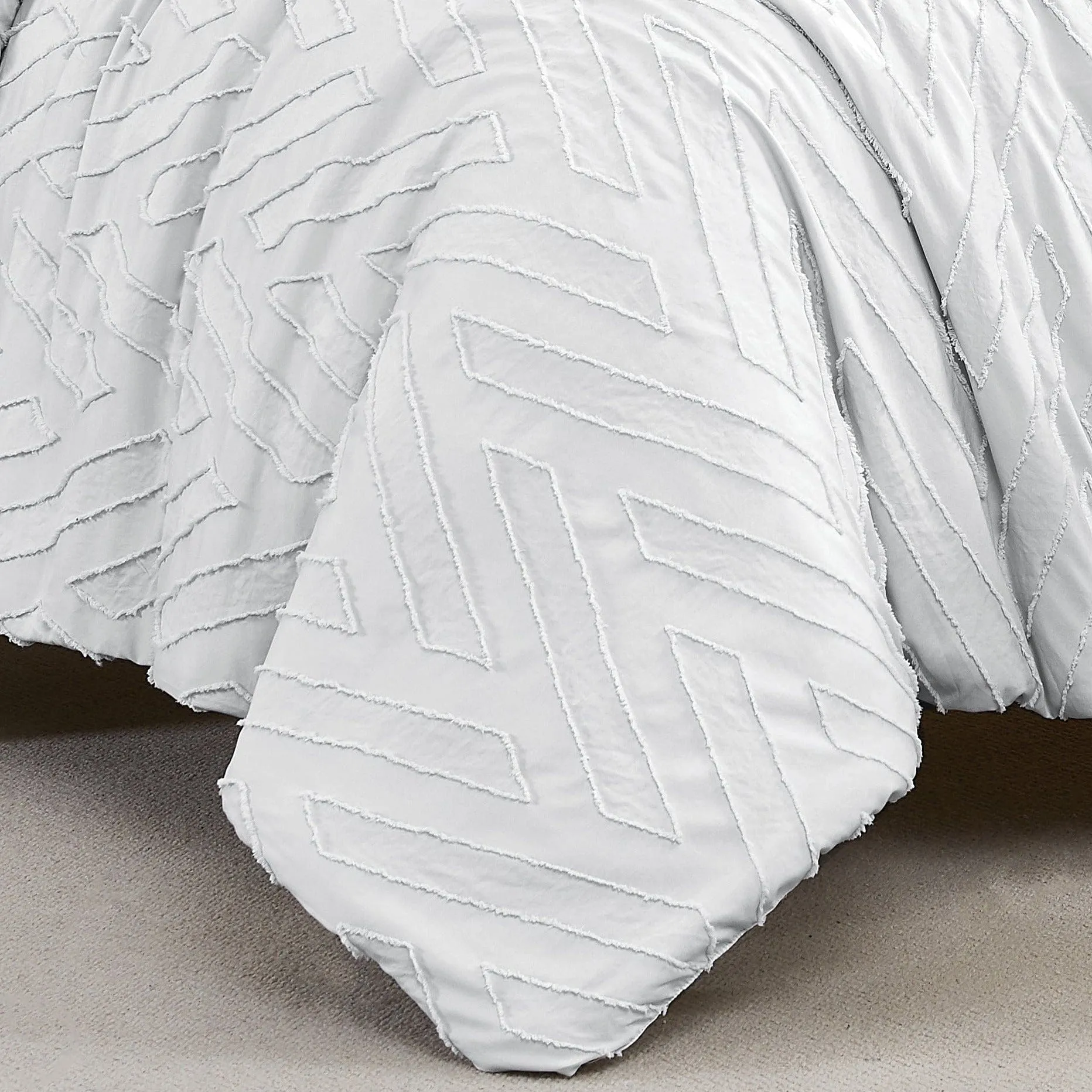 Chevron Clipped Jacquard Comforter Set