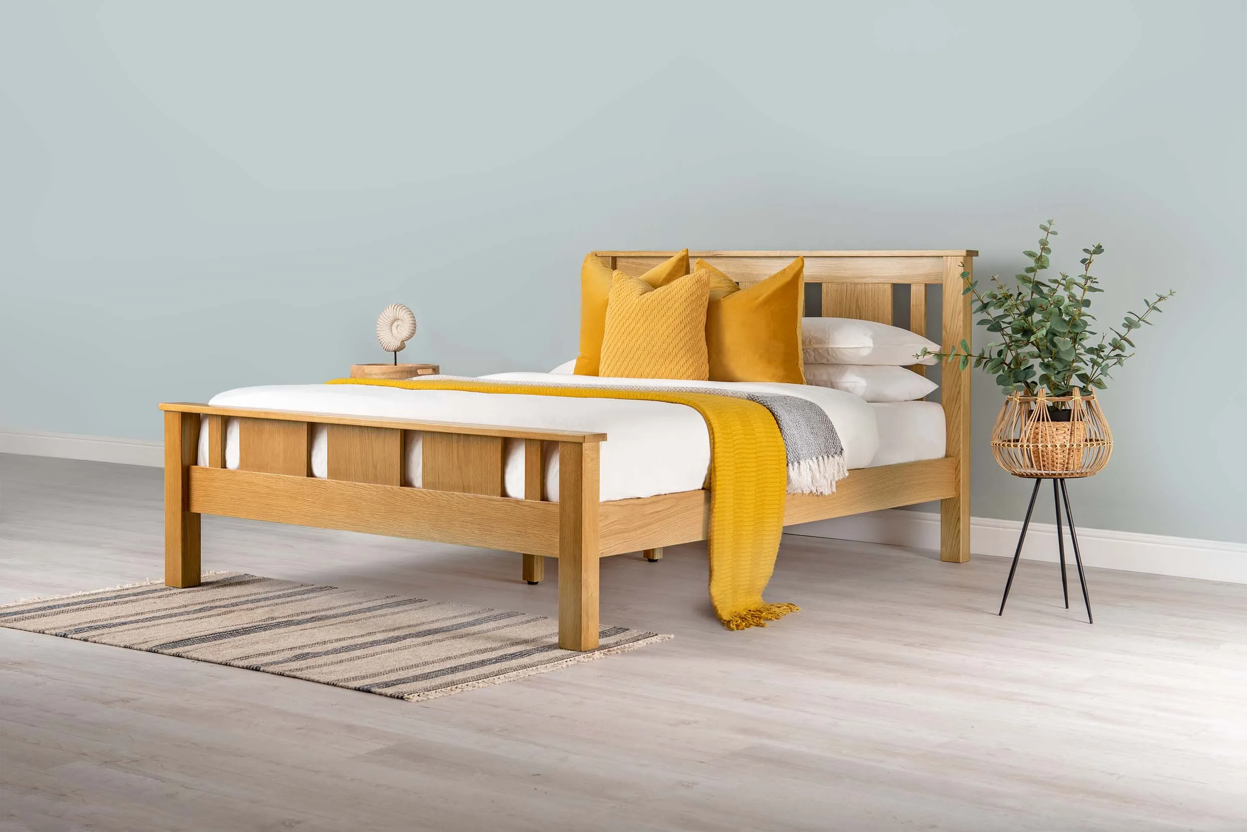 Lyon Solid Natural Oak Bed Frame - 4ft6 Double