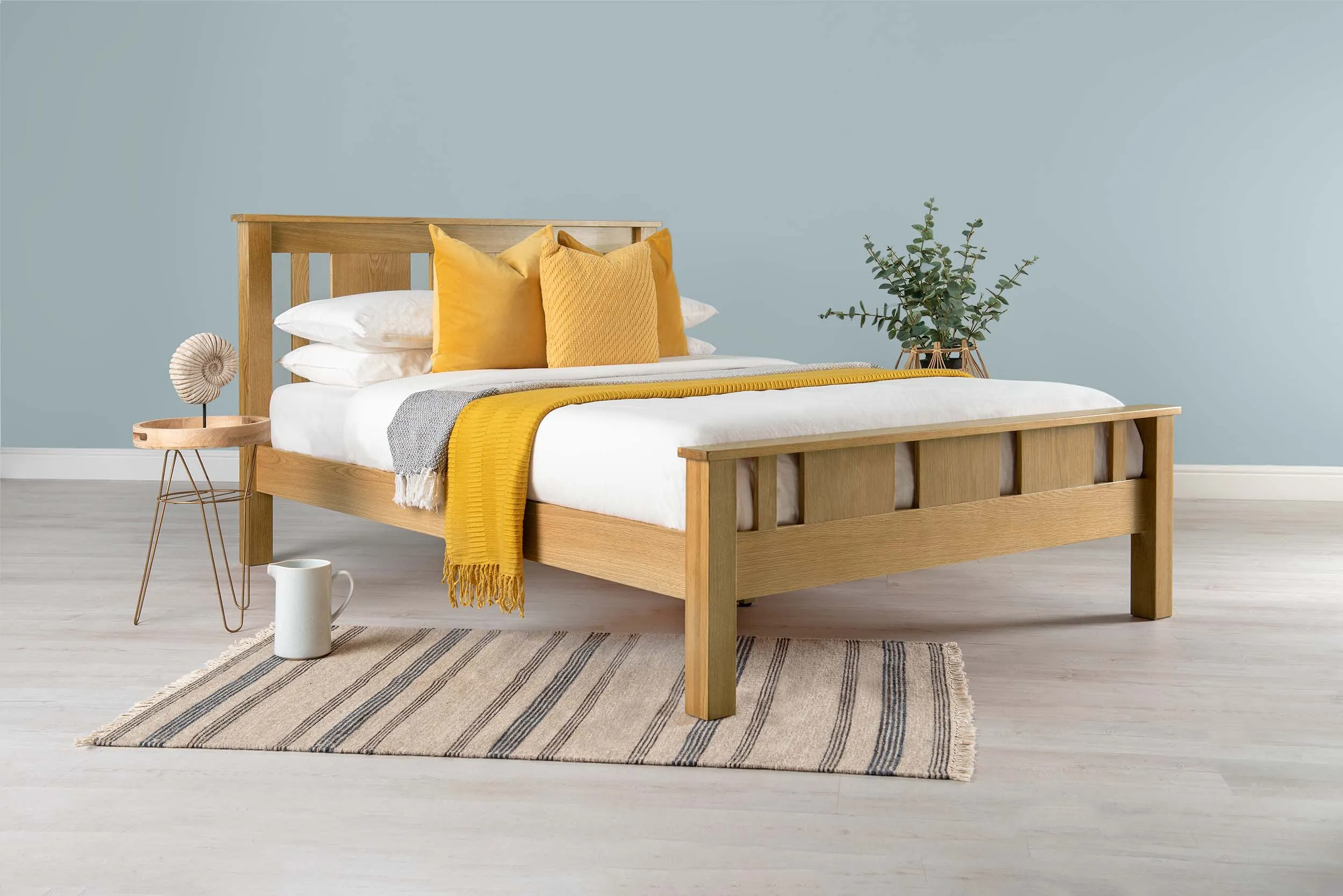 Lyon Solid Natural Oak Bed Frame - 4ft6 Double