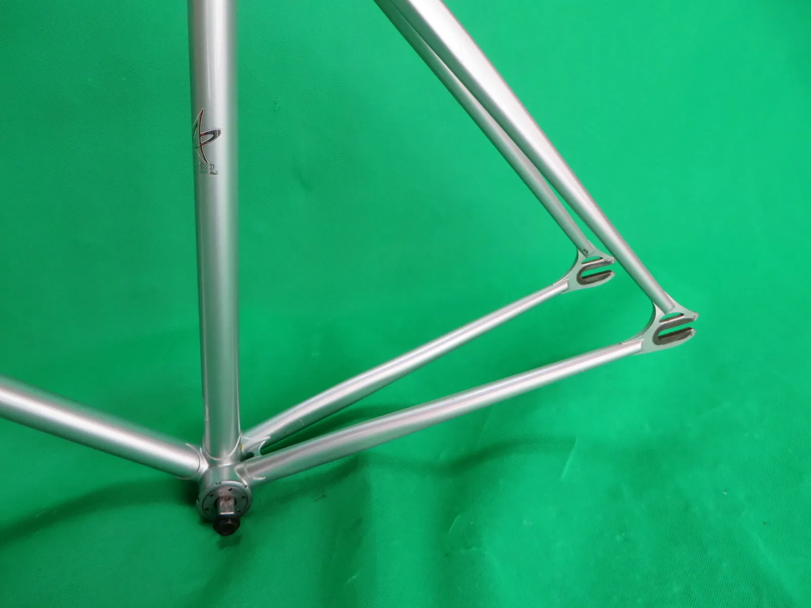 Makino // Ice Green / Silver Metallic Fade // 50cm