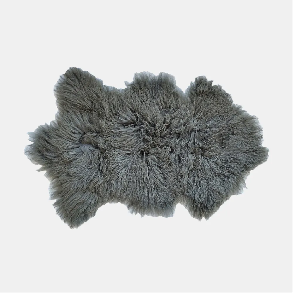 Meru Tibetan Lamb Hide 60x90cm - Kelp